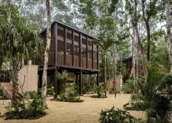 Condé Nast Traveler