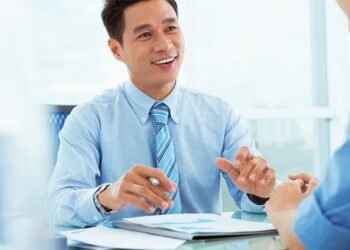 What Your Interview Body Language Reveals About You