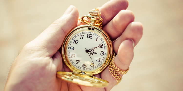 ‘Mental Time Travel’ Can Help You Make Better Decisions