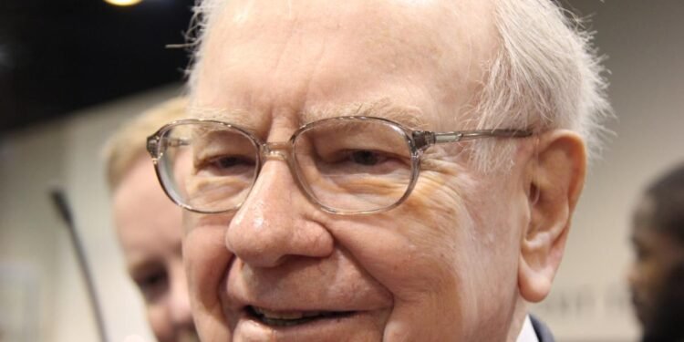 2 Stocks Warren Buffett Says He's Not Selling. Should They Be Your Next Buys?