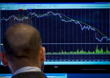 Earnings call: Comtech reports growth and refinancing plans in Q2