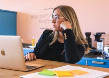 Innovative Tactics for Boosting Employee Engagement in 2024