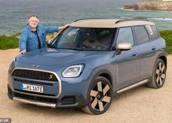 The biggest Mini on the road has not only got even bigger – it's charged ahead with a fully electric version. So, should you buy this Countryman Electric instead of the petrol version?