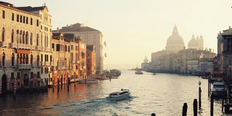 Condé Nast Traveler