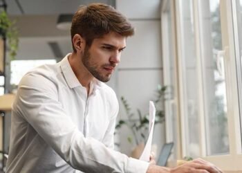 3 Ways To Update Your Resume To Land More Job Interviews