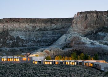 14 Best Grand Canyon Hotels, Airbnbs, and Glamping Sites