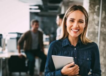 4 Ways To Upskill At Work To Get A Promotion