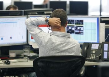 Asia M&A fees drop to 11-year low amid slow-cooked deals, data shows By Reuters