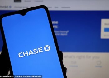 Chase will stop paying customer 1% interest on current account balances and has instead introduced a 1% easy-access bonus