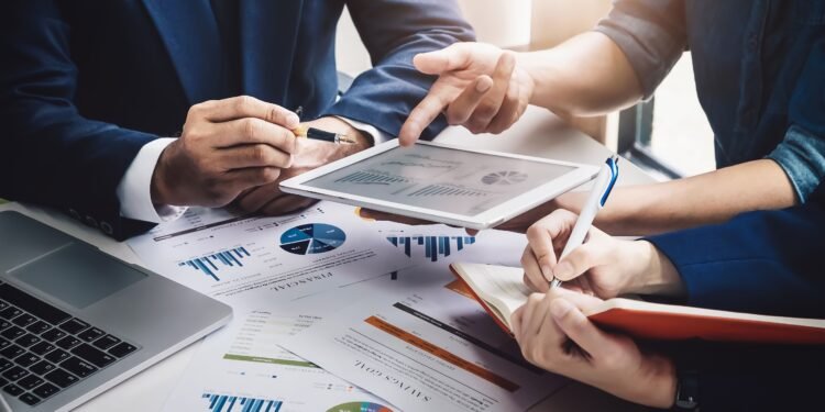 Quilter Cheviot launches service for 'Big Four' accountancy firms