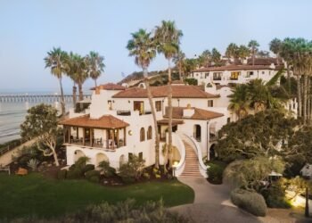 Condé Nast Traveler