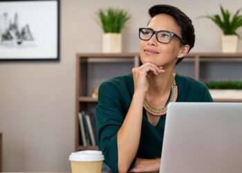 5 Ways Creative Employees Can Benefit The Workplace