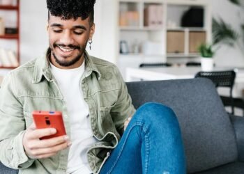 How To Connect With Recruiters On LinkedIn