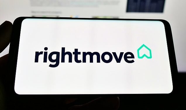 BUSINESS LIVE: GDP growth stalls; Rightmove rejects £5.6bn REA bid; Boohoo write down on US shake-up