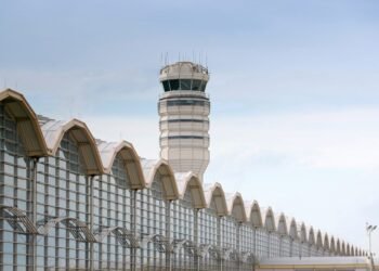 DCA Airport Lounges: What to Know
