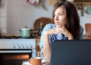 5 Unhealthy Job Search Habits Keeping You Unemployed