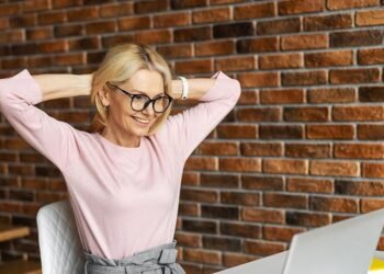 How To Use LinkedIn Recommendations In Your Job Search