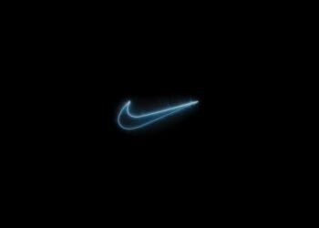 Nike withdraws annual revenue forecast, shares drop 6% By Reuters