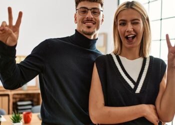 6 Easy Ways To Be Happy At Work