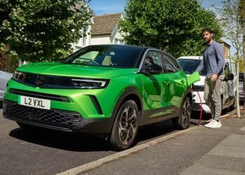 Sparking debate: Numbers don't add up for electric vehicles