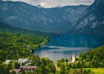 Condé Nast Traveler