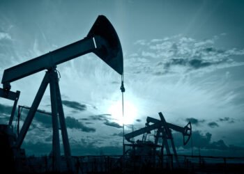 Oil prices up in thin pre-Christmas trade By Reuters