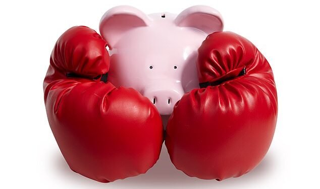 Cash Isa battle: Trading 212 and Plum are slugging it out at the top of the savings tables