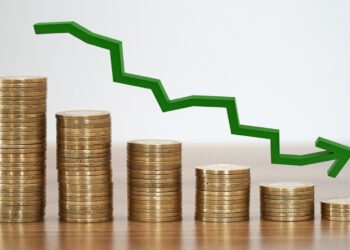 Fall in private debt fundraising