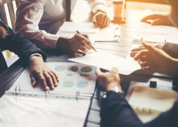 IFAs are 'delaying succession planning for too long'