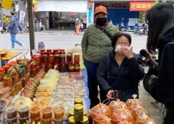 In Taiwan's Little Myanmar, fear for quake affected relatives