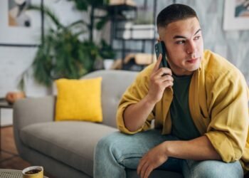 Income-Driven Repayment Applications Shut Down, Student Loan Borrowers Left In the Dark
