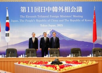Japan, China, South Korea meet at geopolitical 'turning point in history'