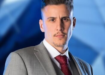 Dom has worked with investment guru Joseph Valente, who won The Apprentice in 2015 after impressing Lord Sugar with his plan of franchising his plumbing company