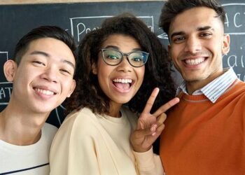 How To Make Friends With Ambitious People