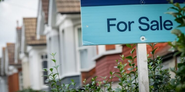 Six Psychological Traps to Avoid When House Hunting