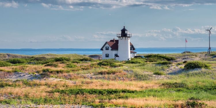 7 Best Beaches Near Boston for Sandy Stretches, According to a Local Expert