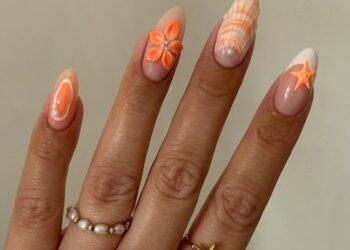 “Beach Nails” Are This Summer’s Most Playful Manicure Trend
