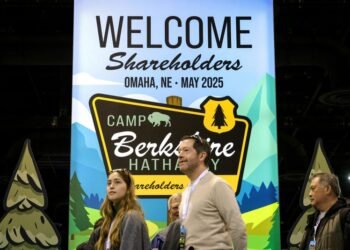 Buffett to step down as Berkshire CEO, Abel to take over