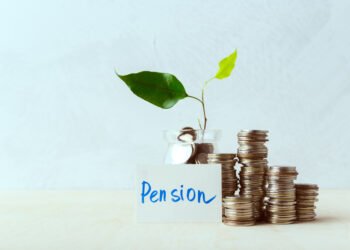 US pension giant Empower has announced it will offer an option to invest in private markets in its retirement plans.