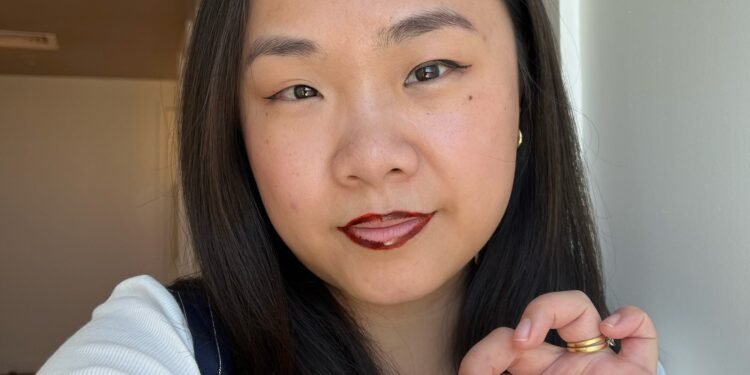 How Good Are Sacheu’s Viral Peel-Off Lip Liners? 5 Editors Find Out