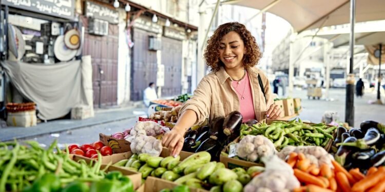 The dos and don'ts of grocery shopping even in a recession.