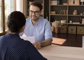 How To Write A Cover Letter That Stands Out To Recruiters