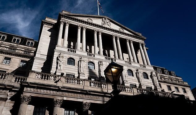 Slump: The latest minutes from the Bank of England clearly show that after an unexpectedly firm start to the year, the British economy has descended into gloom