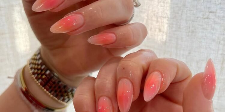 The Cool-Girl Manicure Trend For Summer