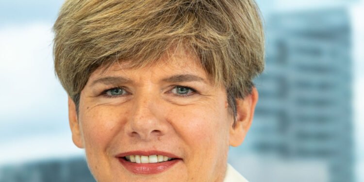 BNP Paribas Asset Management (AM) has hired Isabelle Scemama to lead its combined alternatives capabilities.