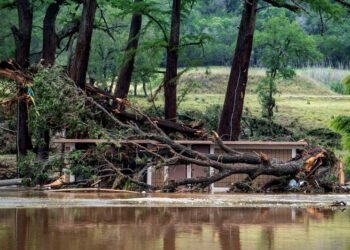 Death toll from Texas floods rises to 32 from 27, sheriff says