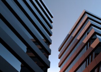 Fidelity closes credit opps fund