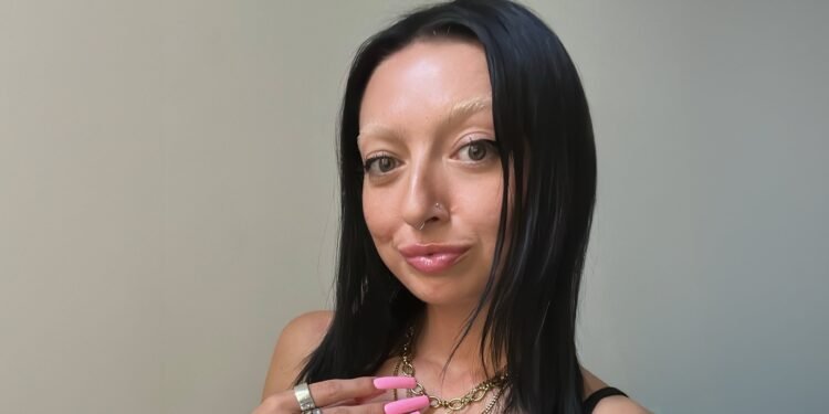 I Know Tanning Beds Are Dangerous, So Why Can’t I Quit?