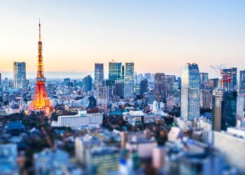 SMBC sells £15bn loan book to Apollo