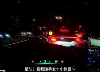 Chinese car maker Xpeng has debuted its new 'Road Rage Reliever' feature. Using a digital head-up display in front of the windscreen, drivers can throw virtual emojis at other motorists who cut them up, rather than getting angry behind the wheel